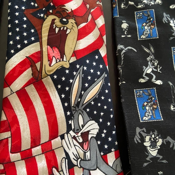 Mens Ties looney tunes classics! - Picture 4 of 5